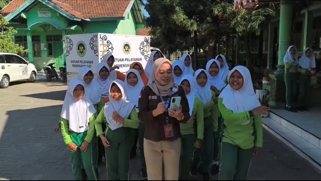 Daily Visits SD Margomulyo 01 Juwana Dalam rangka GENCARKAN dan KEJAR (satu rekening satu pelajar)